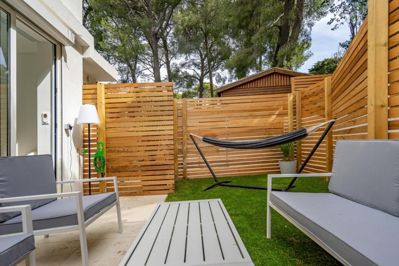Giovannina N3 Cassis Exterior foto